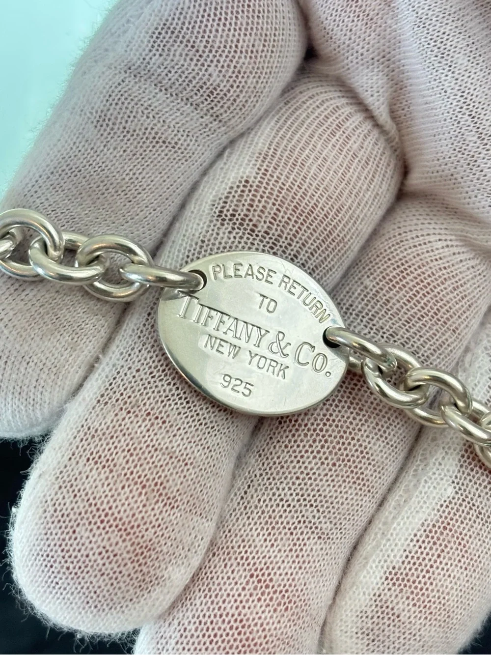 Tiffany & Co. Return to Tiffany Oval tag Bracelet 6-6.5